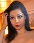 yasmin-jones
