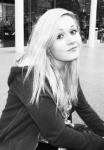 Em Lewis