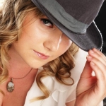 Lindsay Fagan